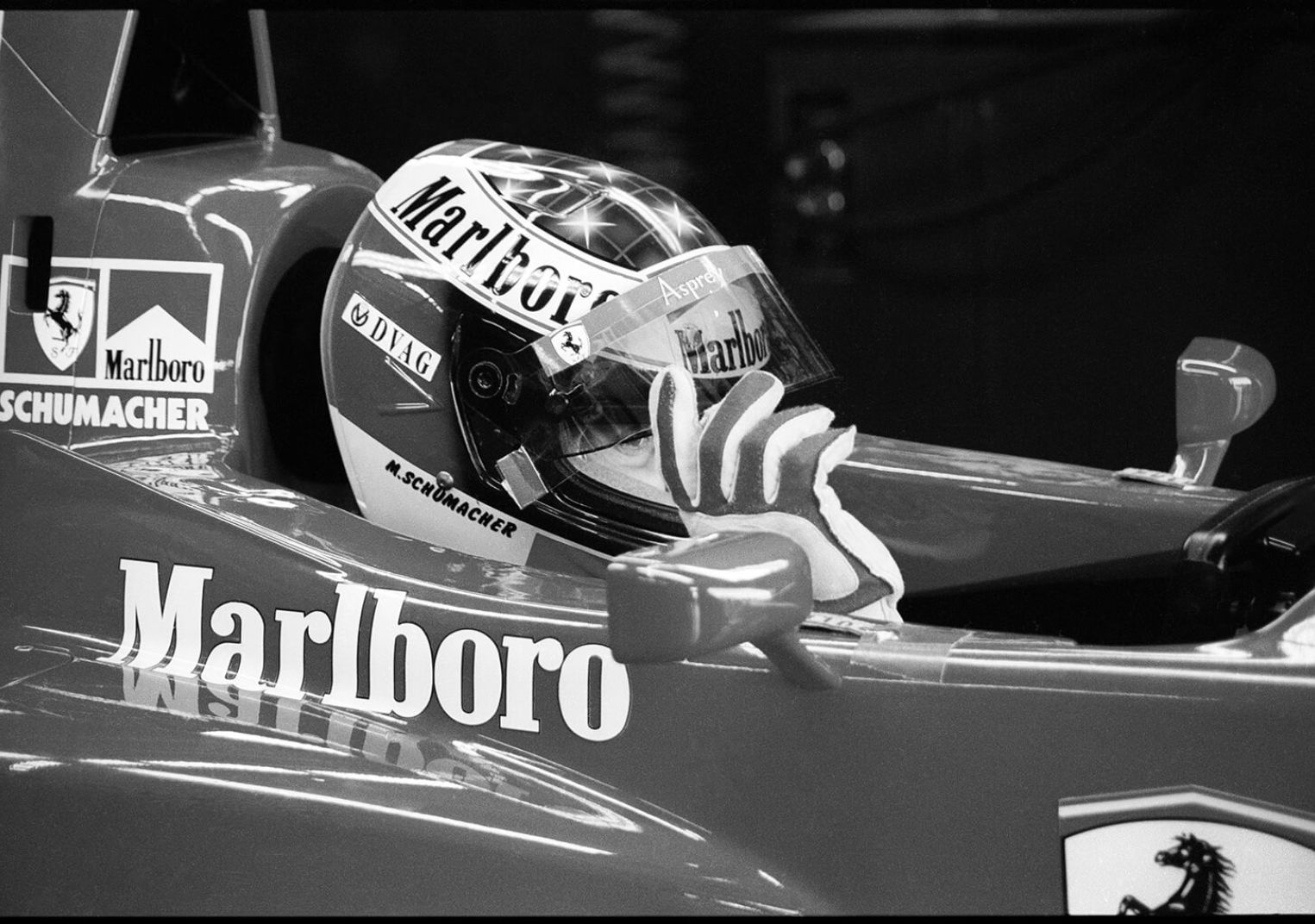 Vanessa von Zitzewitz_Michael Schumacher_Intimacy Behind Speed_Taing Off_Italy 1998