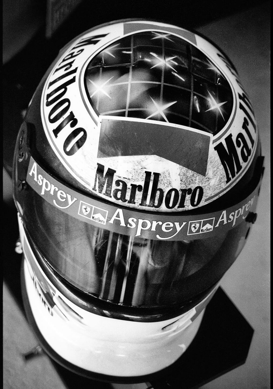 Vanessa von Zitzewitz_Michael Schumacher_Intimacy Behind Speed_After Victory_Italy 1998